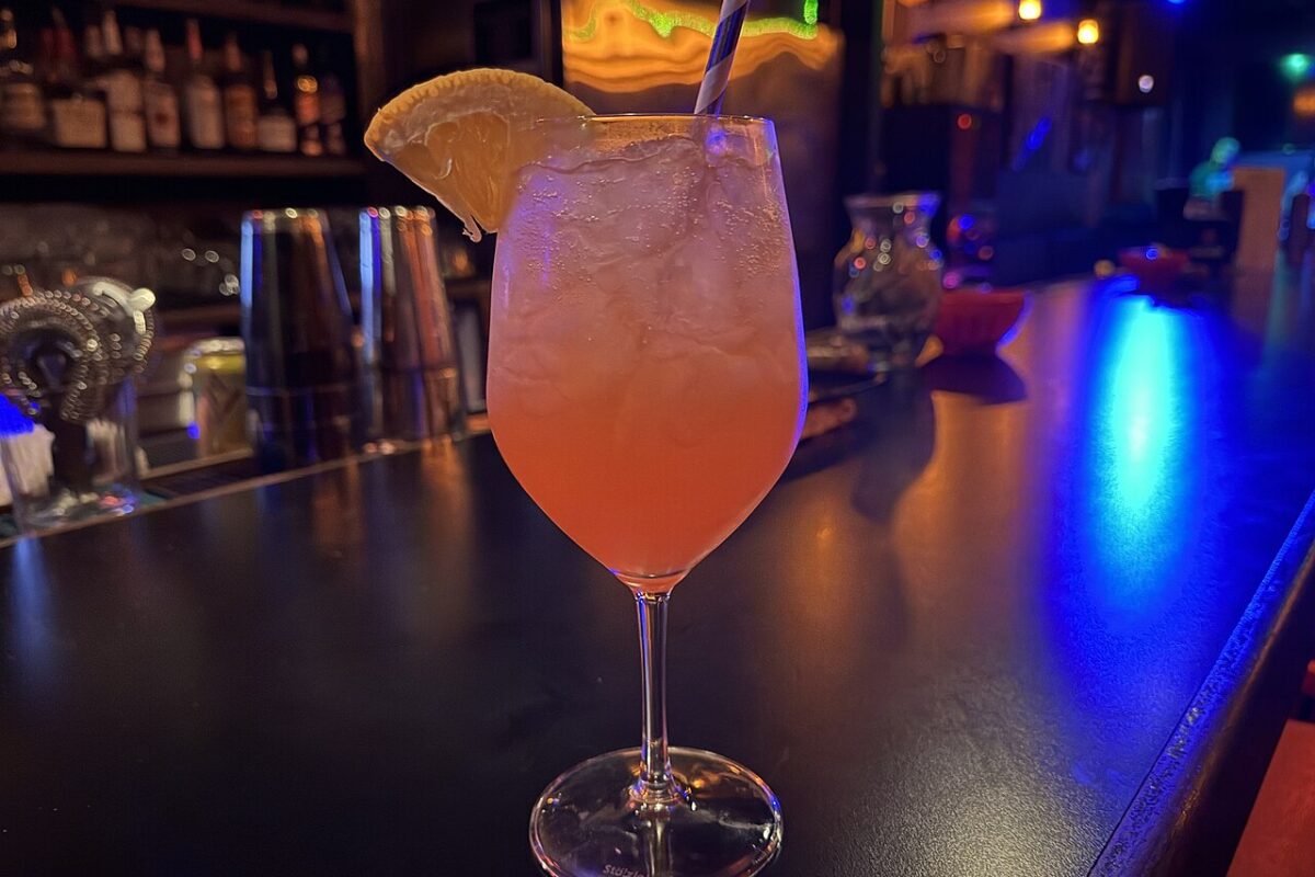 Classic Aperol Spritz — Drinks & Cocktails recipe