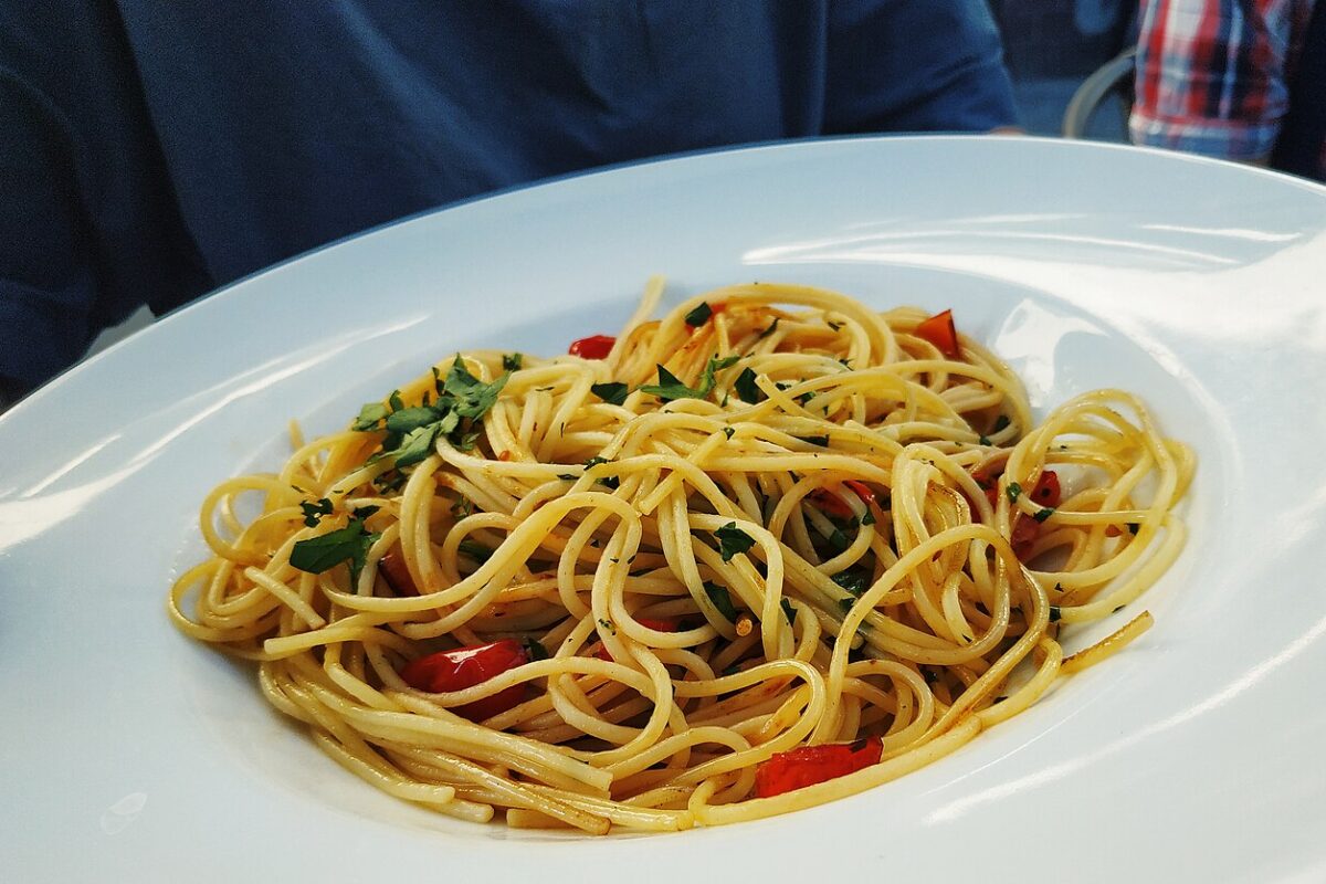 15-Minute Garlic Butter Pasta — Savory Recipes recipe